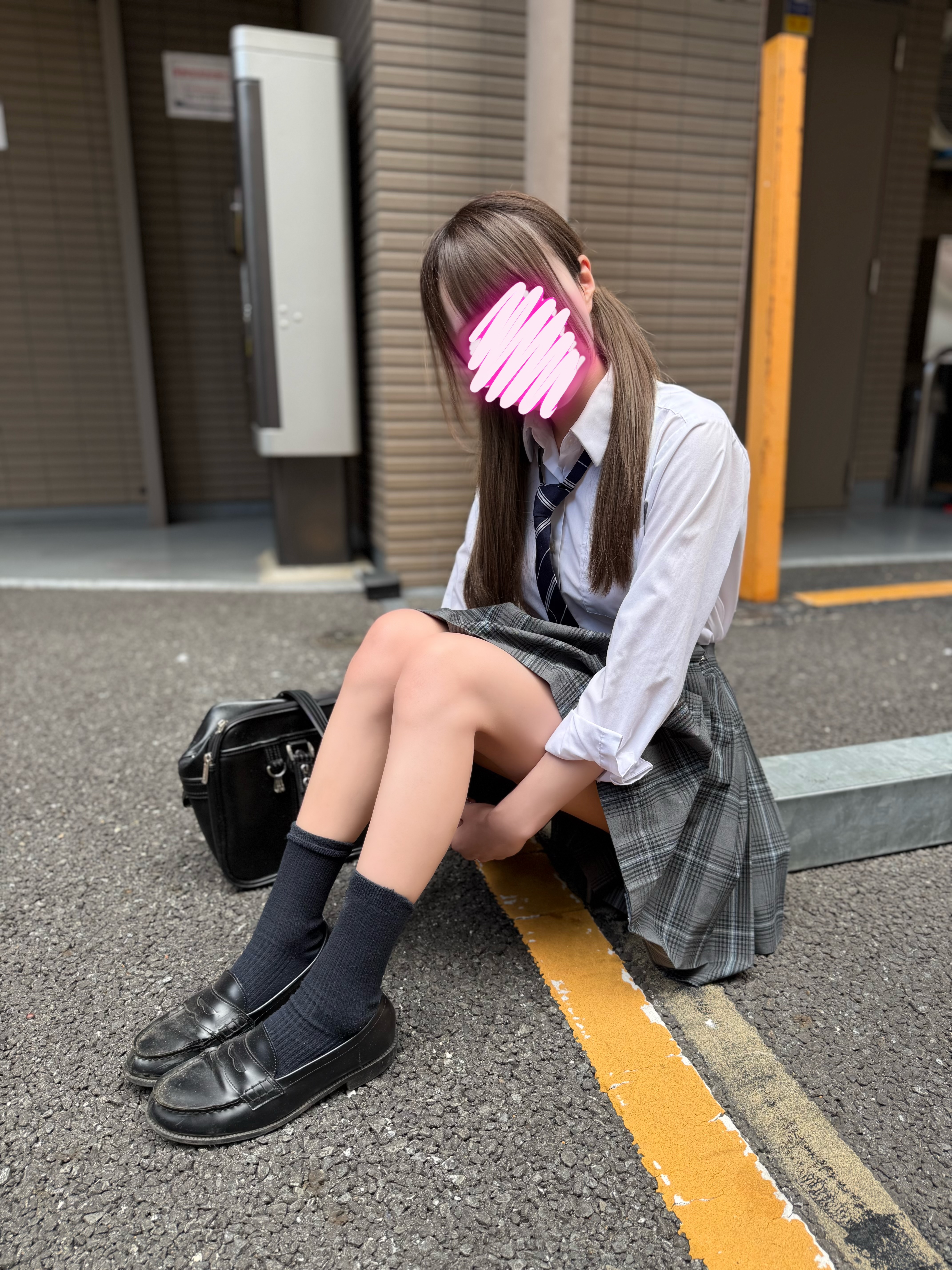 月野かりな